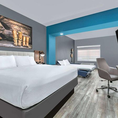 La Quinta By Wyndham Decatur Hotel Ngoại thất bức ảnh