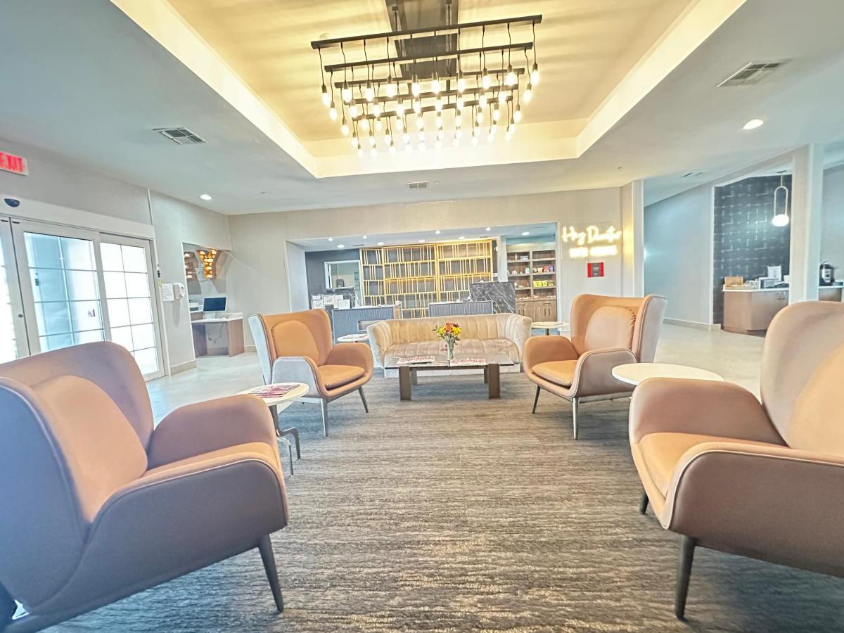 La Quinta By Wyndham Decatur Hotel Ngoại thất bức ảnh