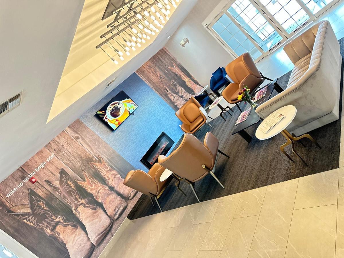 La Quinta By Wyndham Decatur Hotel Ngoại thất bức ảnh