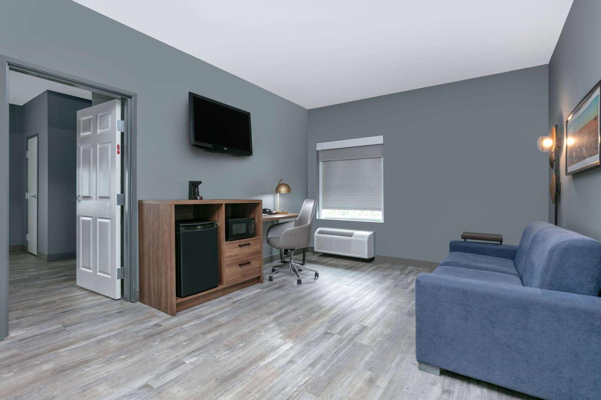 La Quinta By Wyndham Decatur Hotel Ngoại thất bức ảnh